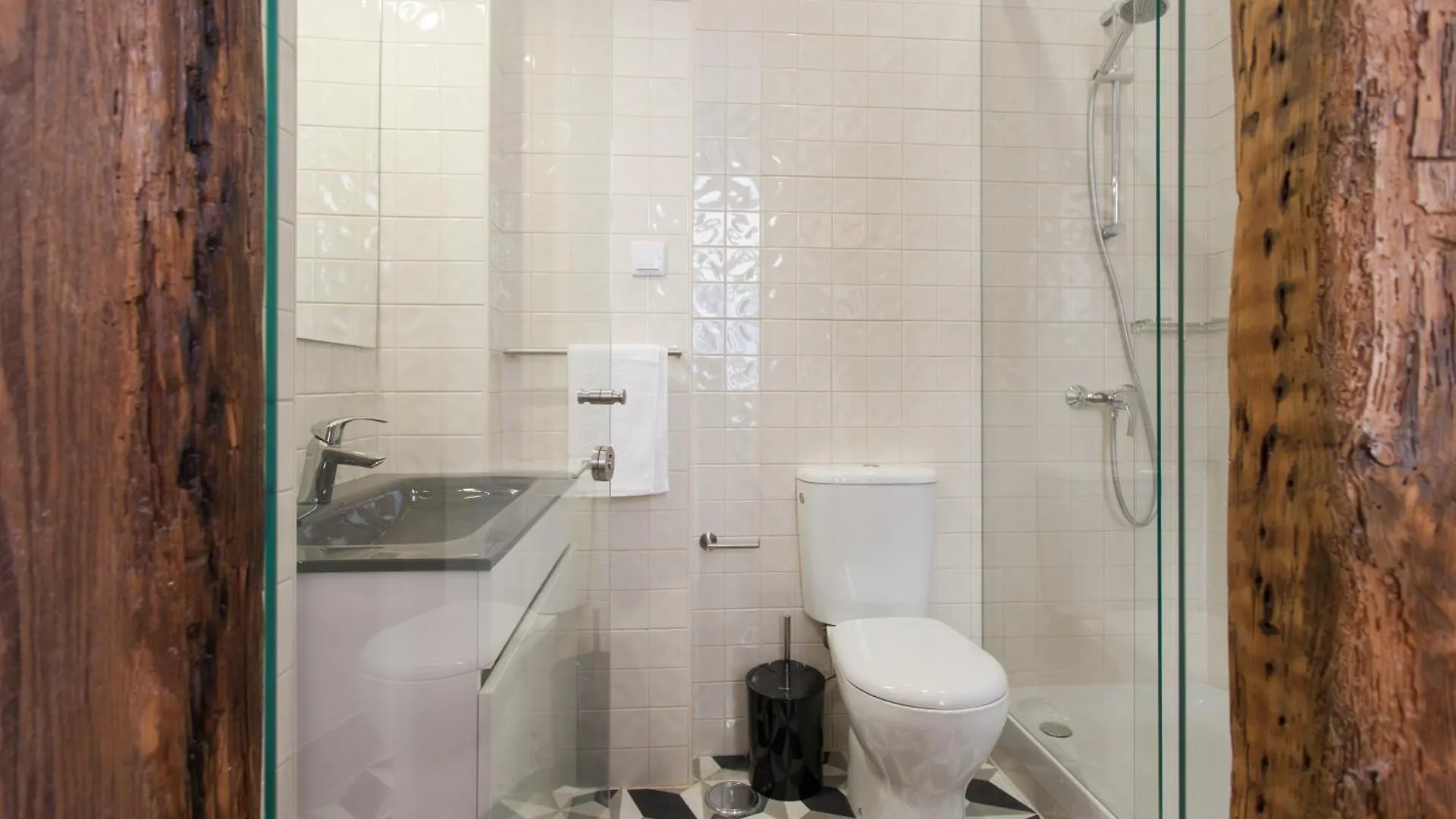 Lisbon Center Apartments